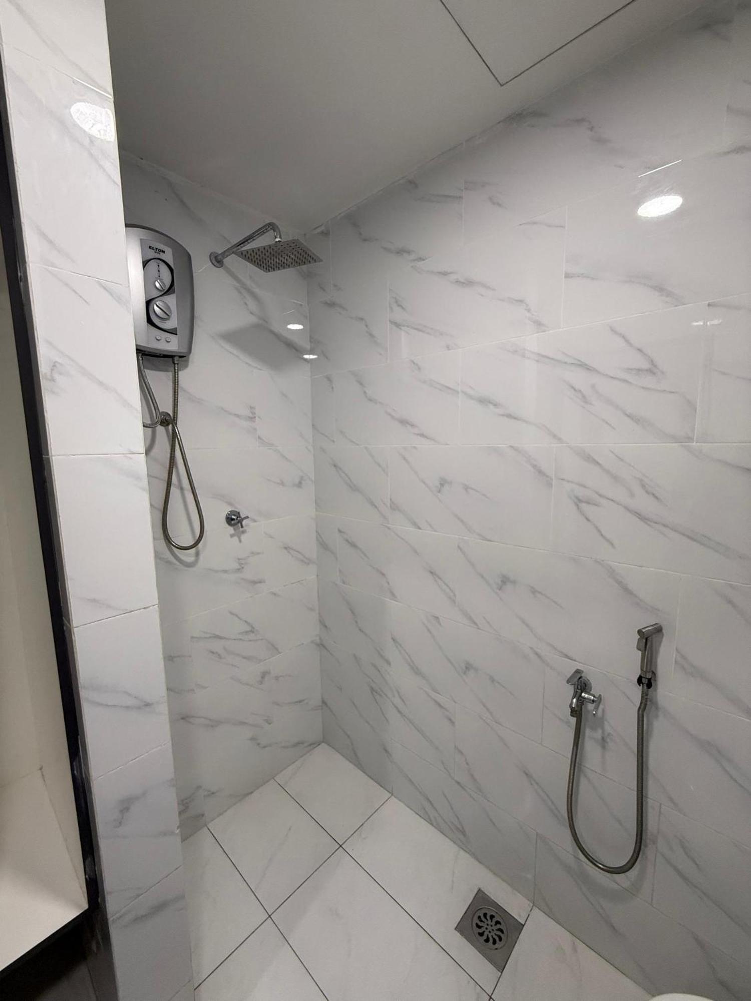 Prime Suite At Ampang - Individual Private Rooms Kuala Lumpur Exteriör bild